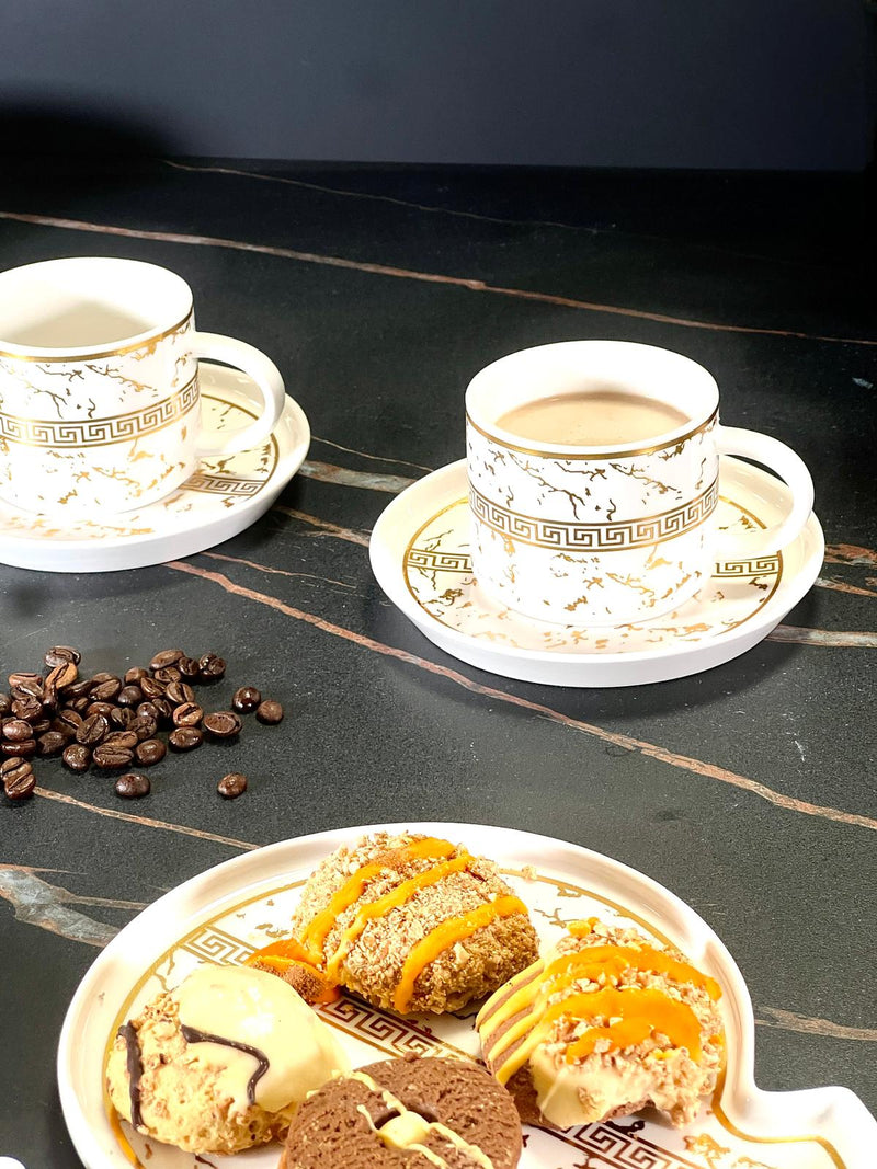 ZELLERFELD VERSAS MARBEL Set de 18 pièces : 6 tasses à café avec soucoupes  + 6 assiettes à dessert blanc/doré